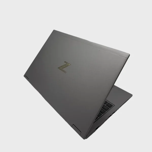 HP ZBook Fury G8